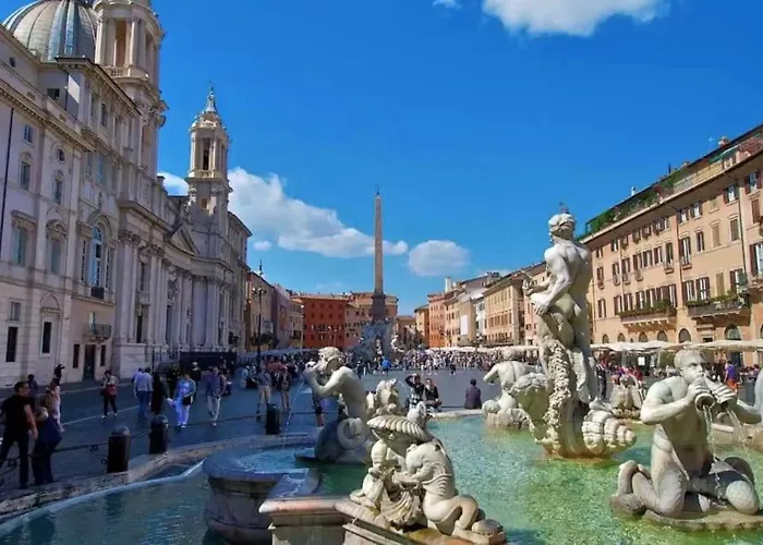 And Historic Rione Near Colosseo * Rom
